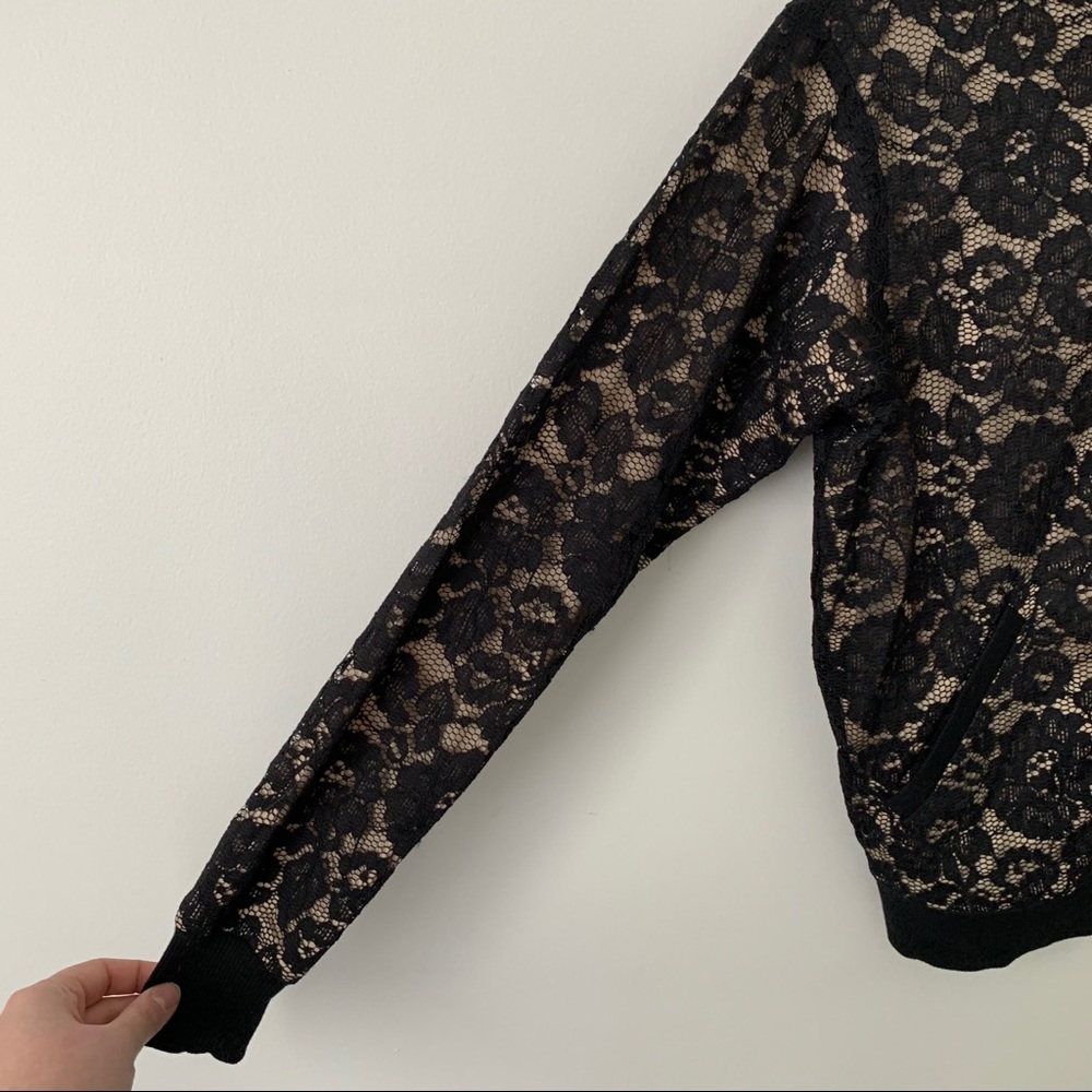⭐️ Express | Black Lace Bomber Jacket - Picture 4 of 9